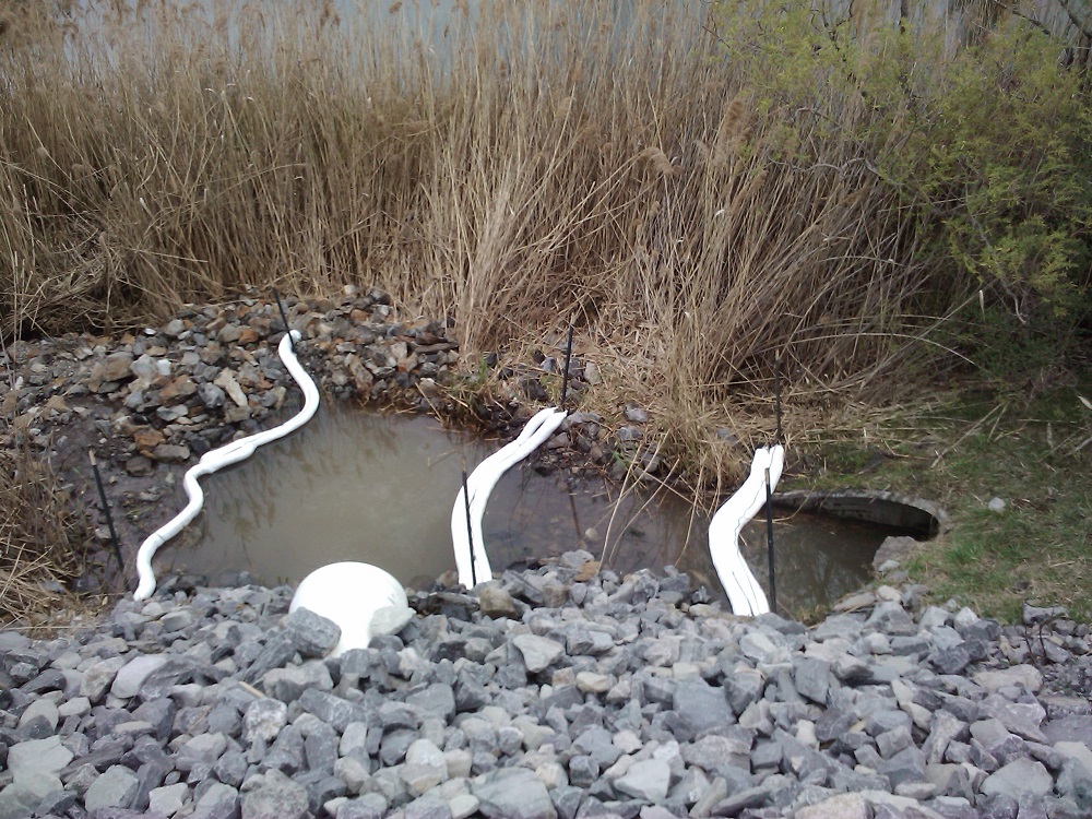 Cleaning spills out of waterways