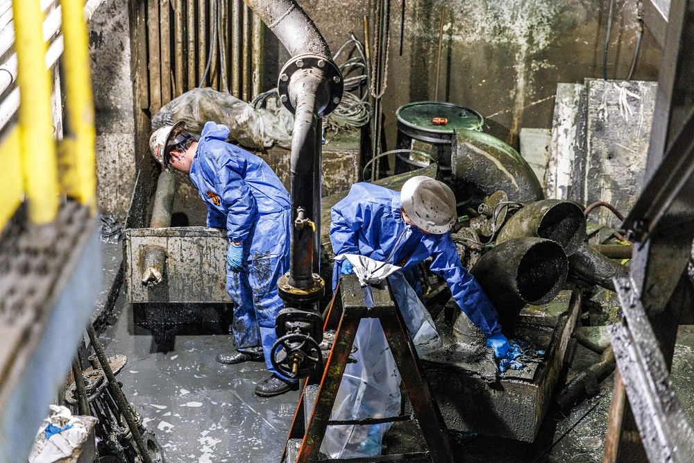 Industrial Cleaning and Maintenance Near You in New York - Photo